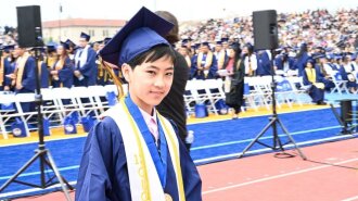Хлопчик в 12 років отримав п'ять дипломів про вищу освіту: як йому це вдалося