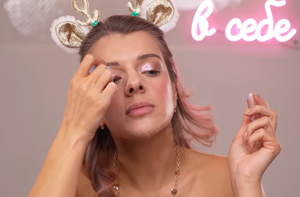 Макіяж для блакитних очей, кадр з відео