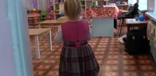 Дитячий садок, кадр з відео