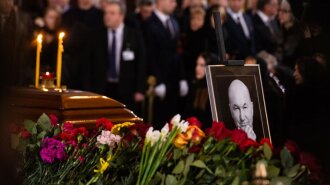 Меладзе, Газманов, Цой: зірки на похоронах екс-мера Москви Юрія Лужкова
