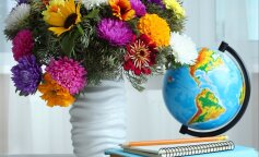 День учителя 2018: коли буде і що дарувати