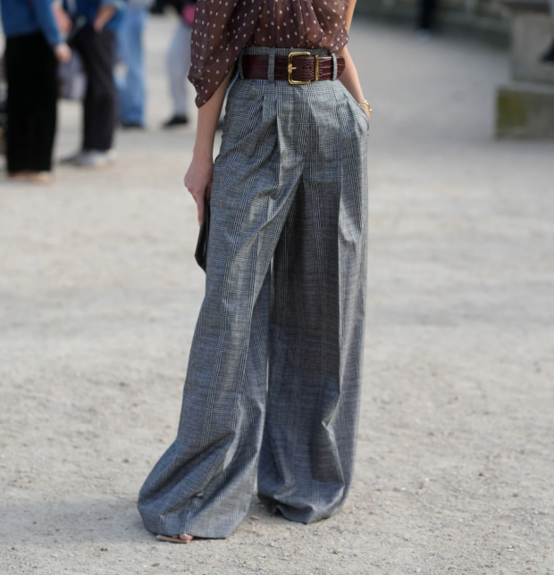 Картаті штани із защипами