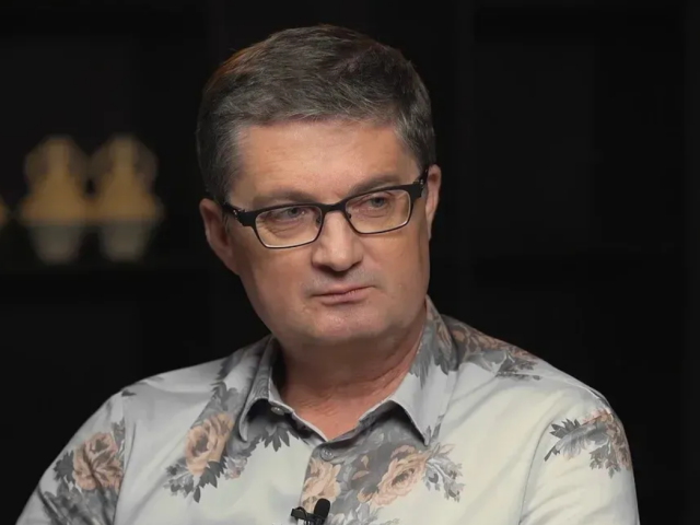 Ігор Кондратюк, кадр з інтерв'ю