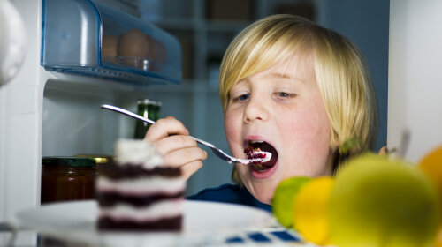 Медики назвали первые симптомы сахарного диабета у детей