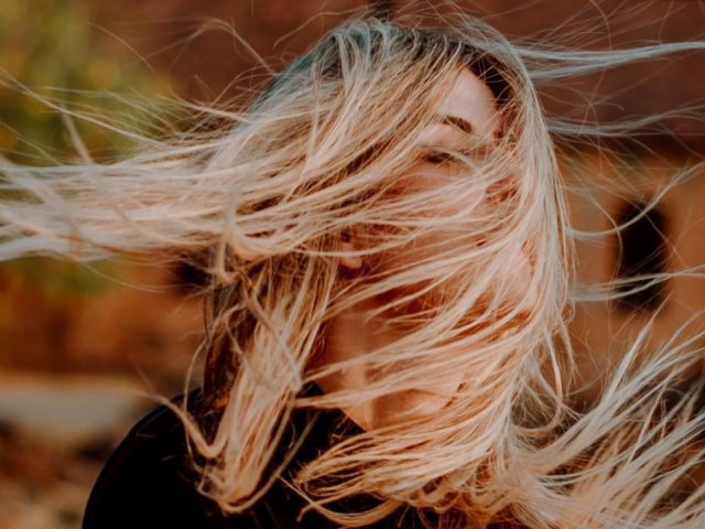 Девушка, волосы