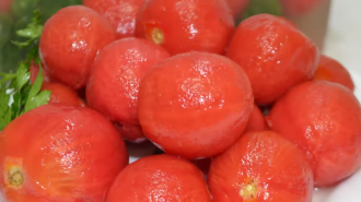 Маринованные помидоры без шкурки на зиму