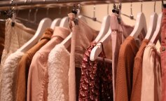 Одежда. Фото:  Orna с сайта Pixabay