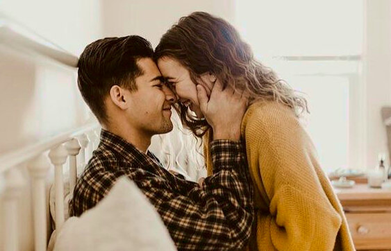 Женщина-Козерог и Мужчина-Стрелец в отношениях, дружбе и работе