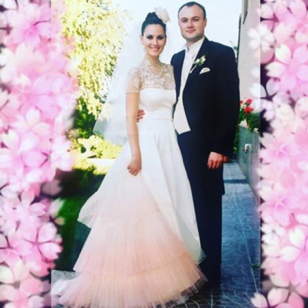 Маша Ефросинина с Мужем Тимуром в день свадьбы. Архивное фото