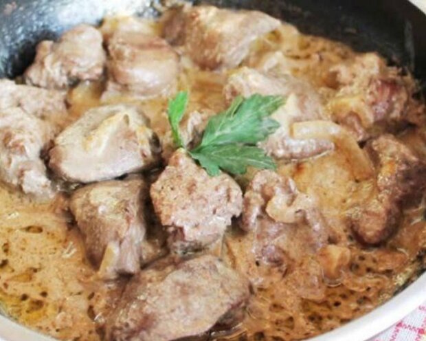 Рецепт куриной печени в сливочном соусе: