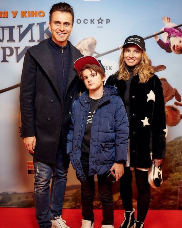 Александр Скичко с женой Елизаветой Юрушевой и ее сыном