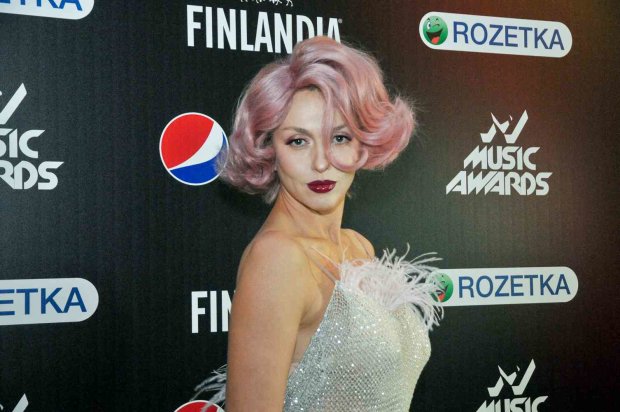 "M1 Music Awards 2017": Оля Полякова