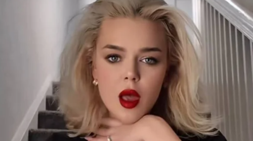 Алина Гросу, кадр из видео