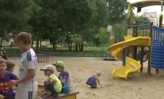 Літні канікули, діти, кадр з відео