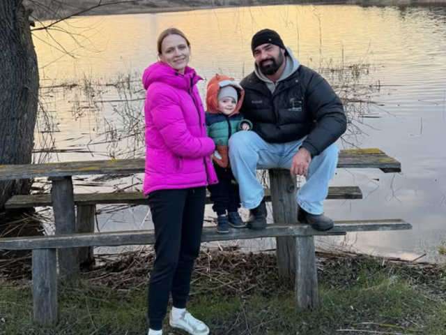 Юлія Бакуменко, Віталій Козловський та їх син Оскар, фото з соцмереж