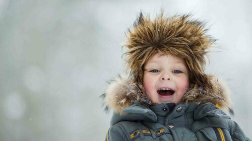 Child in winter hat