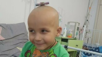 4-річному Микитці потрібна допомога: історія маленького хлопчика, який бореться з раком