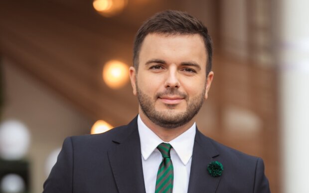 Григорій Решетнік, ведучий, шоу-талантів