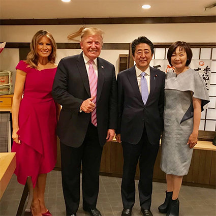 Мелания и Дональд Трамп в Японии