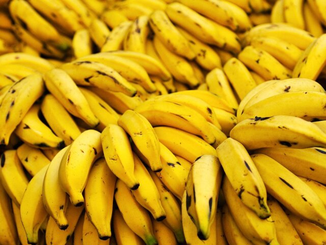 1459834835_banany