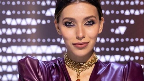 Чуть не осталась лысой: Регина Тодоренко показала секрет идеального макияжа (видео)
