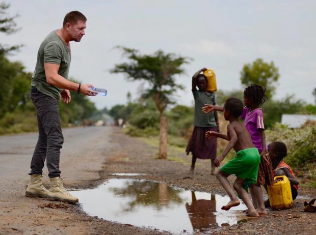 Як виживають діти в Африці без води