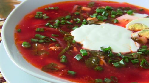 zelenyi-borsch-s-tomatom-recept-ot-vikka