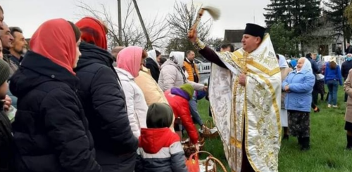 Великдень, кадр з відео