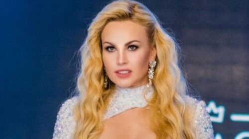 Ожидания и реальность: самая богатая певица Украины показала, как проводит праздники с семьей (фото)