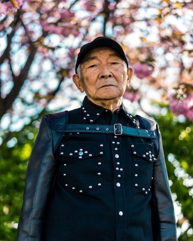 Титсуя -модний пенсіонер з Японії