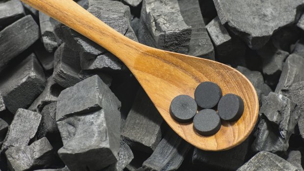 Активированный уголь: как и когда принимать