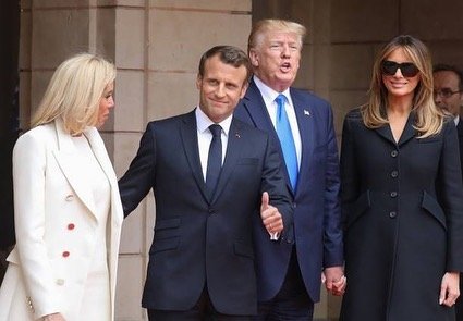 Президенты Франции и США с супругами