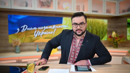 Телеведущий сменил профессию? Руслан Сеничкин неожиданно спел украинский хит