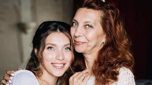 Мати Регіни Тодоренко вперше з початку війни публічно звернулася до дочки: "Наша одеська сім'я.."