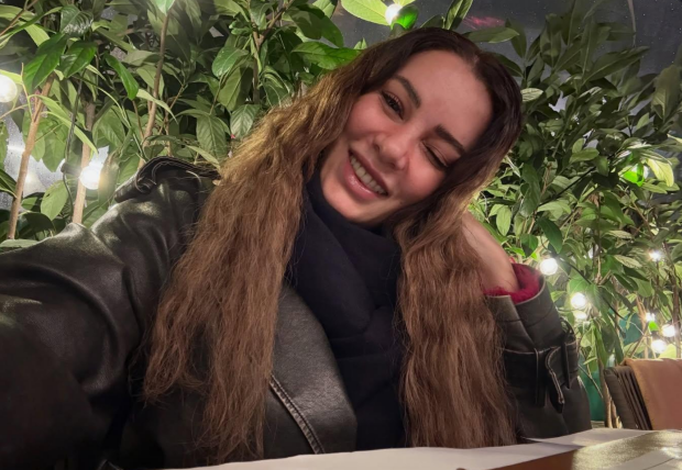 Едже Іртем, фото із соцмереж акторки