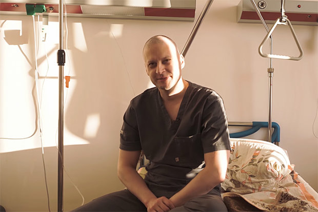 Врач-онколог Андрей Павленко с опухолью желудка, рассказал о важных фактах заболевания