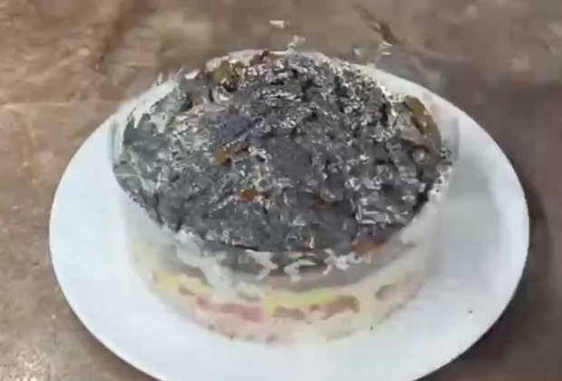 Салат "Курица под кайфом", кадр с видео