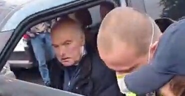 В сети появилось видео с виновником ДТП на Майдане: "Мне только что поставили стент"