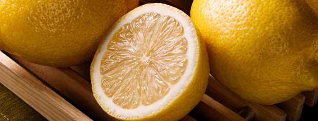 Лимонний сік може замінити сіль