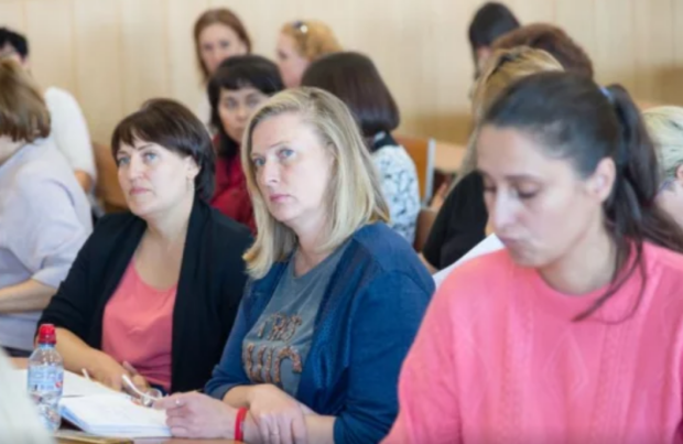 Батьківські збори, зображення з вільних джерел