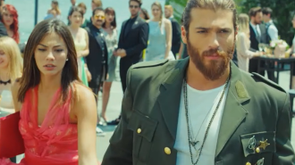 Закохані, ревнощі, кадр із серіалу "Рання пташка"