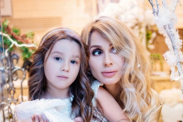 Светлана Лобода с дочкой Евой