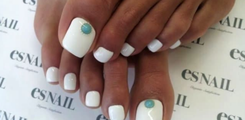 Педикюр, ногти