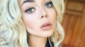 25 – річна Аліна Гросу показала свого маленького брата-різниця між ними майже 20 років (фото)