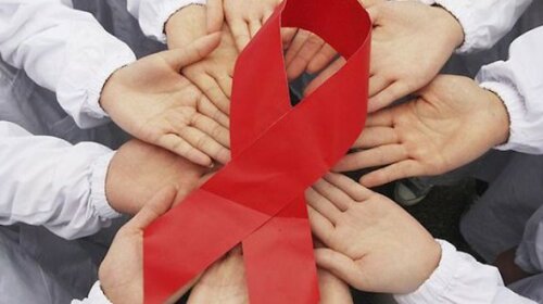 Известные модели Украины поддержали благотворительную акцию по борьбе со СПИДом