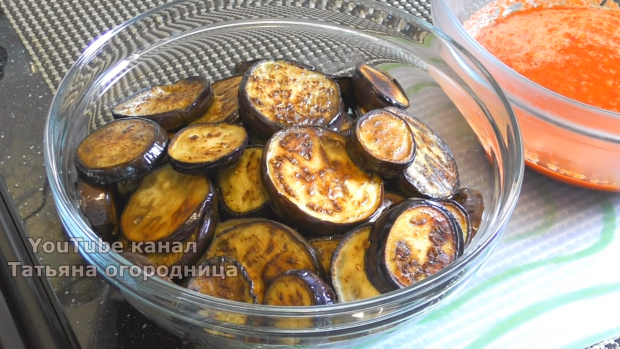 Салат огонек из баклажанов, перца и чеснока на зиму простой рецепт пошаговый