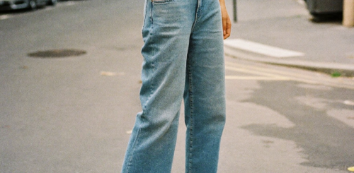 Трендові джинси-бочка, фото із соцмереж