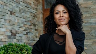 Двухэтажная вилла и просторный двор: как выглядит поместье певицы Гайтаны