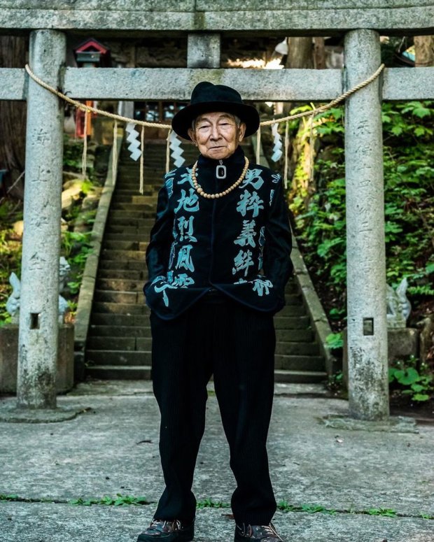 Титсуя -модний пенсіонер з Японії
