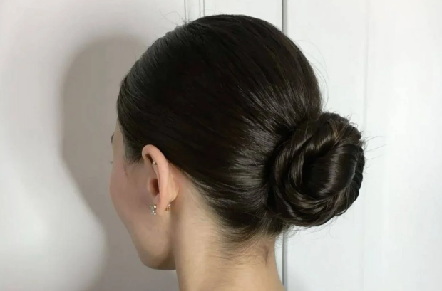 Нова стильна зачіска